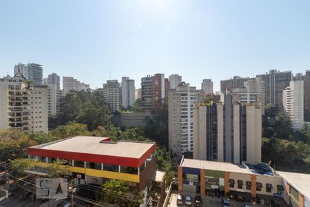 Apartamento à venda com 235m², 4 quartos e 3 vagasVista Escritório
