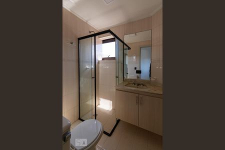 Apartamento à venda com 235m², 4 quartos e 3 vagasBanheiro da Suíte 2