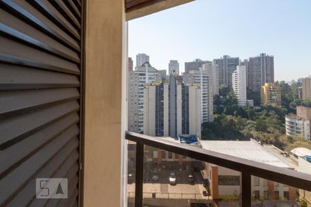 Apartamento à venda com 235m², 4 quartos e 3 vagasSacada Suíte