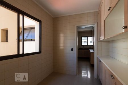 Apartamento à venda com 235m², 4 quartos e 3 vagasCopa