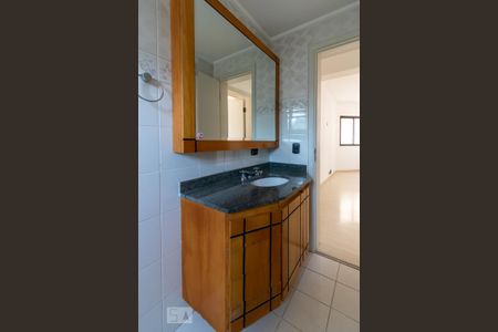 Apartamento à venda com 235m², 4 quartos e 3 vagasBanheiro