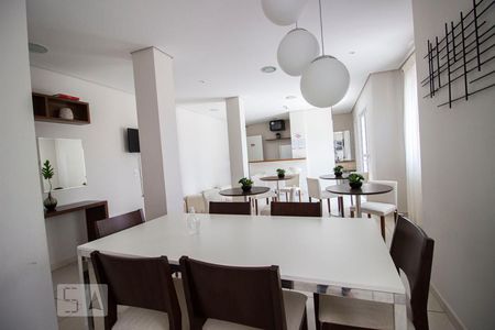 Apartamento para alugar com 88m², 2 quartos e 1 vaga Apartamento para alugar com 88m², 2 quartos e 1 vagaÁrea comum - Salão de festas