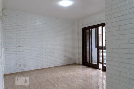 Casa à venda com 640m², 5 quartos e 8 vagasSuite 2
