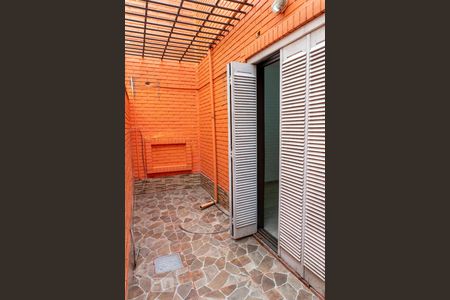 Casa à venda com 640m², 5 quartos e 8 vagasVaranda Quarto 2