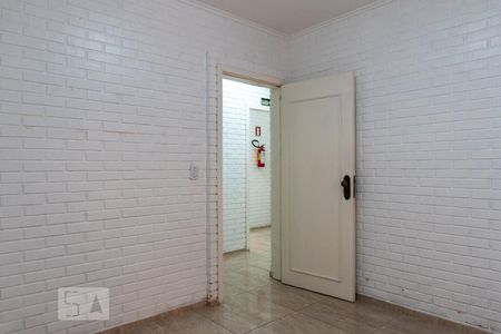 Casa à venda com 640m², 5 quartos e 8 vagasQuarto 2