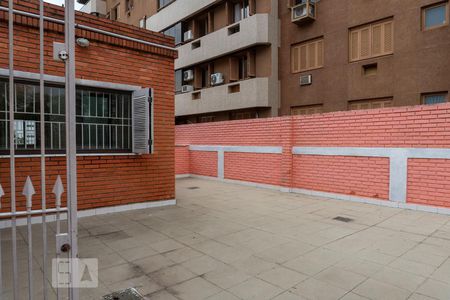 Casa à venda com 640m², 5 quartos e 8 vagasArea externa - Salão de Festas