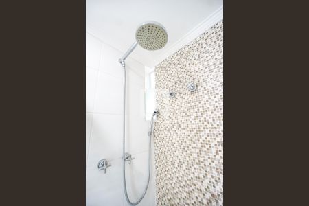 Apartamento para alugar com 70m², 2 quartos e 1 vagaChuveiro