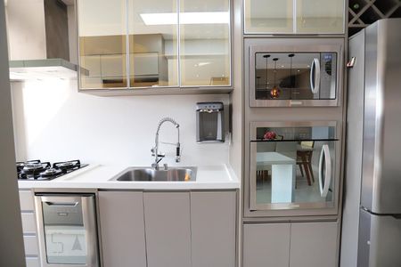 Apartamento à venda com 90m², 2 quartos e 2 vagasCozinha