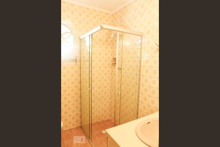 Casa à venda com 185m², 3 quartos e 2 vagas Casa à venda com 185m², 3 quartos e 2 vagasBanheiro Social