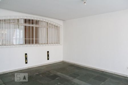 Casa à venda com 185m², 3 quartos e 2 vagas Casa à venda com 185m², 3 quartos e 2 vagasGaragem