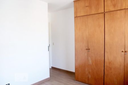 Casa à venda com 185m², 3 quartos e 2 vagas Casa à venda com 185m², 3 quartos e 2 vagasQuarto 3