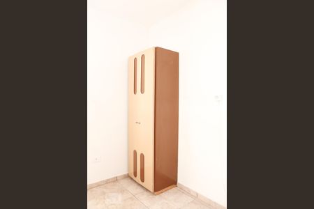 Casa à venda com 185m², 3 quartos e 2 vagas Casa à venda com 185m², 3 quartos e 2 vagasQuarto de Serviço