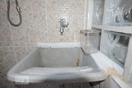 Apartamento à venda com 60m², 2 quartos e 1 vagaÁrea de Serviço- tanque