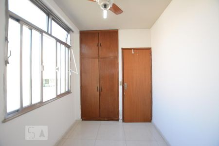 Apartamento à venda com 60m², 2 quartos e 1 vagaQuarto 2