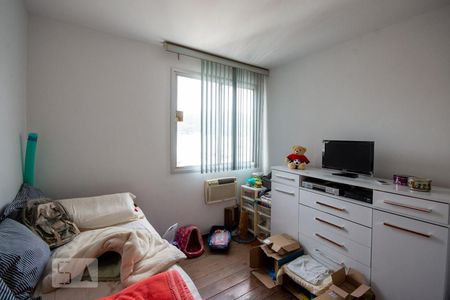 Apartamento à venda com 138m², 4 quartos e 3 vagasQuarto 2