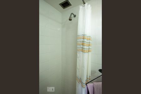 Apartamento à venda com 138m², 4 quartos e 3 vagasBanheiro 1