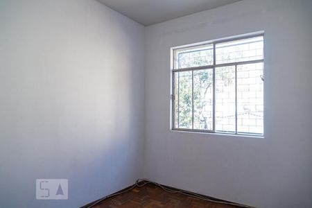 Apartamento à venda com 90m², 3 quartos e 1 vaga Apartamento à venda com 90m², 3 quartos e 1 vagaQuarto 2