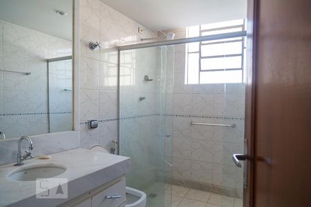 Apartamento à venda com 90m², 3 quartos e 1 vaga Apartamento à venda com 90m², 3 quartos e 1 vagaBanheiro Social