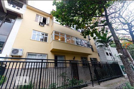 Apartamento à venda com 200m², 3 quartos e sem vaga