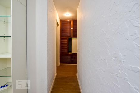 Apartamento à venda com 200m², 3 quartos e sem vaga Apartamento à venda com 200m², 3 quartos e sem vagaSuíte