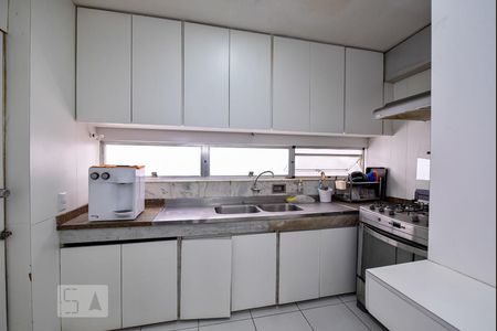 Apartamento à venda com 200m², 3 quartos e sem vaga Apartamento à venda com 200m², 3 quartos e sem vagaCozinha