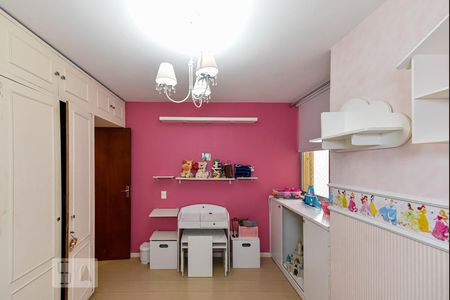 Apartamento à venda com 200m², 3 quartos e sem vaga Apartamento à venda com 200m², 3 quartos e sem vagaQuarto 2