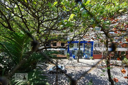 Apartamento à venda com 200m², 3 quartos e sem vaga Apartamento à venda com 200m², 3 quartos e sem vagaVista da Suíte