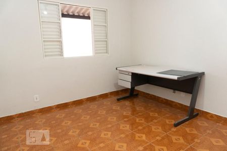 Quarto de casa para alugar com 1 quarto, 50m² em Vila Metalúrgica, Santo André