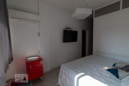 Apartamento à venda com 149m², 4 quartos e 1 vaga Apartamento à venda com 149m², 4 quartos e 1 vagaSuíte