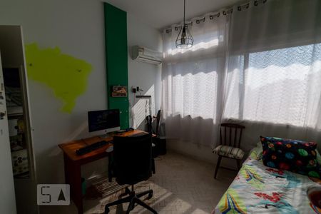 Apartamento à venda com 149m², 4 quartos e 1 vaga Apartamento à venda com 149m², 4 quartos e 1 vagaQuarto 2