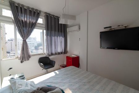 Apartamento à venda com 149m², 4 quartos e 1 vaga Apartamento à venda com 149m², 4 quartos e 1 vagaSuíte
