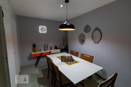 Apartamento à venda com 149m², 4 quartos e 1 vaga Apartamento à venda com 149m², 4 quartos e 1 vagaCopa