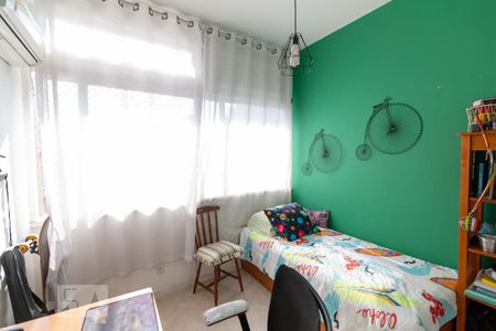 Apartamento à venda com 149m², 4 quartos e 1 vaga Apartamento à venda com 149m², 4 quartos e 1 vagaQuarto 2