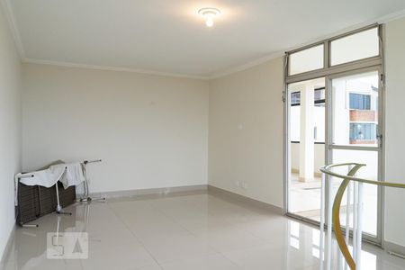 Apartamento à venda com 262m², 4 quartos e 1 vaga Apartamento à venda com 262m², 4 quartos e 1 vagaSalão