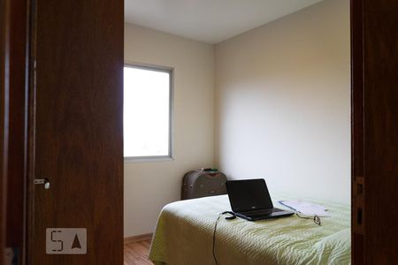 Apartamento à venda com 262m², 4 quartos e 1 vaga Apartamento à venda com 262m², 4 quartos e 1 vagaQuarto