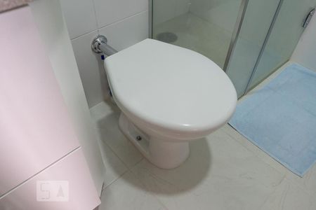 Apartamento à venda com 262m², 4 quartos e 1 vaga Apartamento à venda com 262m², 4 quartos e 1 vagaBanheiro da suíte