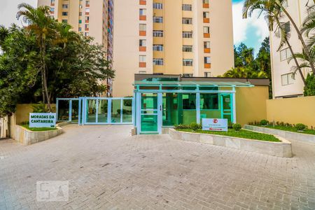 Apartamento à venda com 262m², 4 quartos e 1 vaga Apartamento à venda com 262m², 4 quartos e 1 vagaFachada