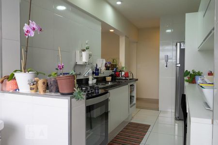 Apartamento à venda com 262m², 4 quartos e 1 vaga Apartamento à venda com 262m², 4 quartos e 1 vagaCozinha