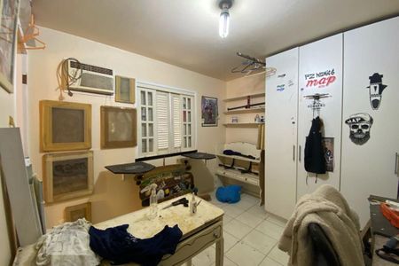 Casa para alugar com 412m², 5 quartos e 2 vagas Casa para alugar com 412m², 5 quartos e 2 vagasQuarto de Serviço