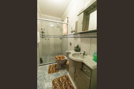 Casa à venda com 475m², 4 quartos e 5 vagas Casa à venda com 475m², 4 quartos e 5 vagasBanheiro