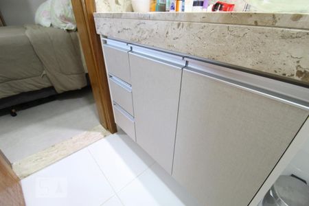 Apartamento à venda com 150m², 4 quartos e 2 vagasBanheiro suíte 1