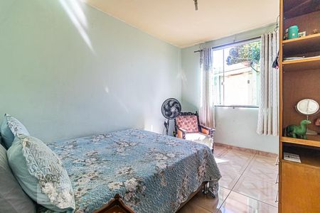 Casa à venda com 123m², 6 quartos e 2 vagasQuarto  2