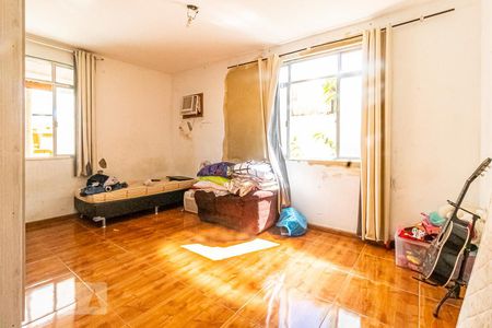 Casa à venda com 123m², 6 quartos e 2 vagasQuarto 5