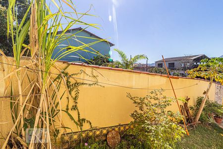 Casa à venda com 123m², 6 quartos e 2 vagasQuarto  1