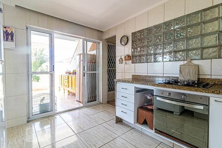 Casa à venda com 123m², 6 quartos e 2 vagasCozinha