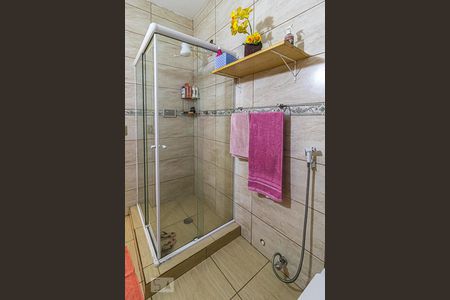 Casa à venda com 123m², 6 quartos e 2 vagasBanheiro do Quarto  2