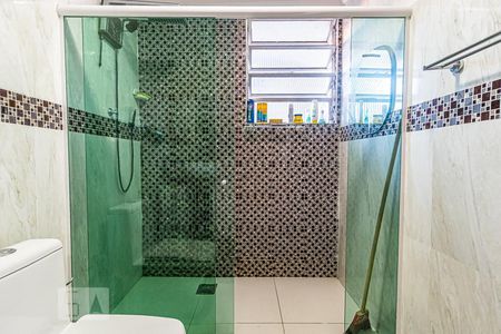 Casa à venda com 123m², 6 quartos e 2 vagasBanheiro do Quarto 3