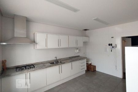 Casa à venda com 270m², 3 quartos e 1 vaga Casa à venda com 270m², 3 quartos e 1 vagaCozinha