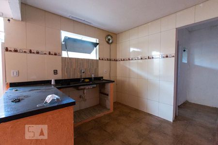 Sala/Cozinha de casa para alugar com 2 quartos, 60m² em Jardim Vera Cruz, Sorocaba