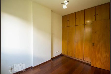 Apartamento à venda com 113m², 3 quartos e 1 vaga Apartamento à venda com 113m², 3 quartos e 1 vagaQuarto 2